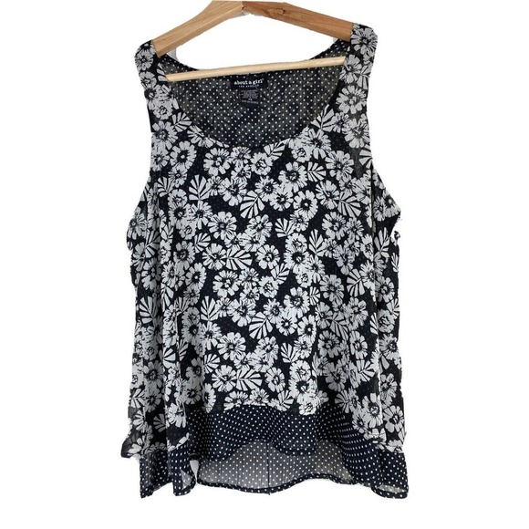 About A Girl Los Angeles Size XS Black Floral Layered Tank Top - Picture 1 of 5
